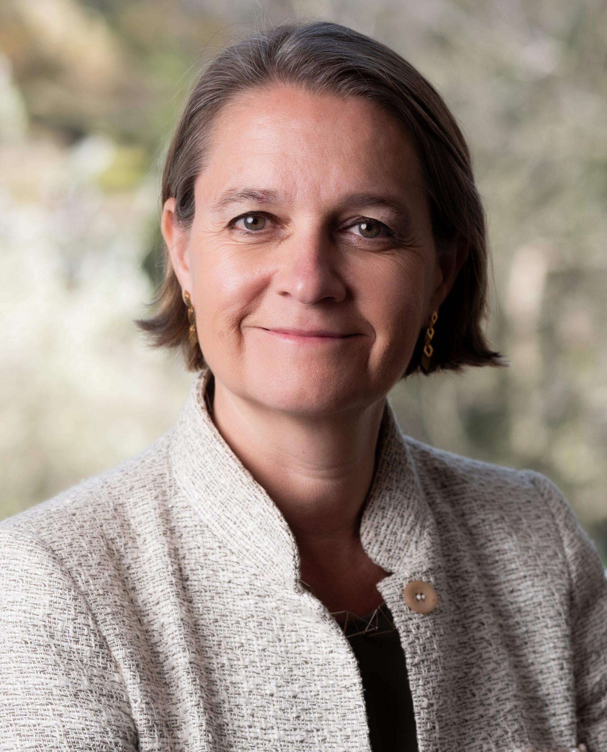 Headshot of Caroline Daniel