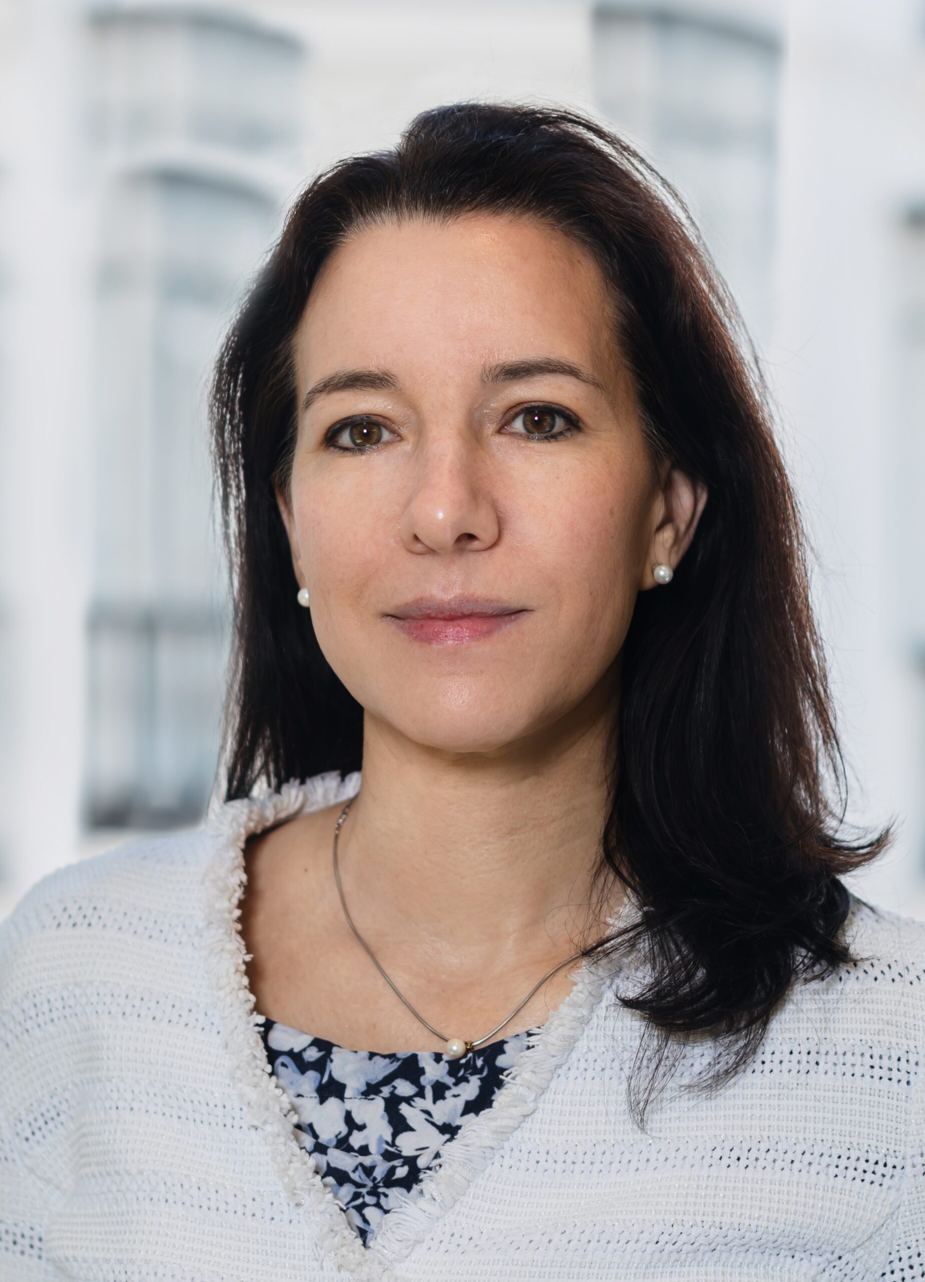 Headshot of Fiona Maharg-Bravo