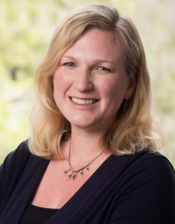 Headshot of Katherine Peacock
