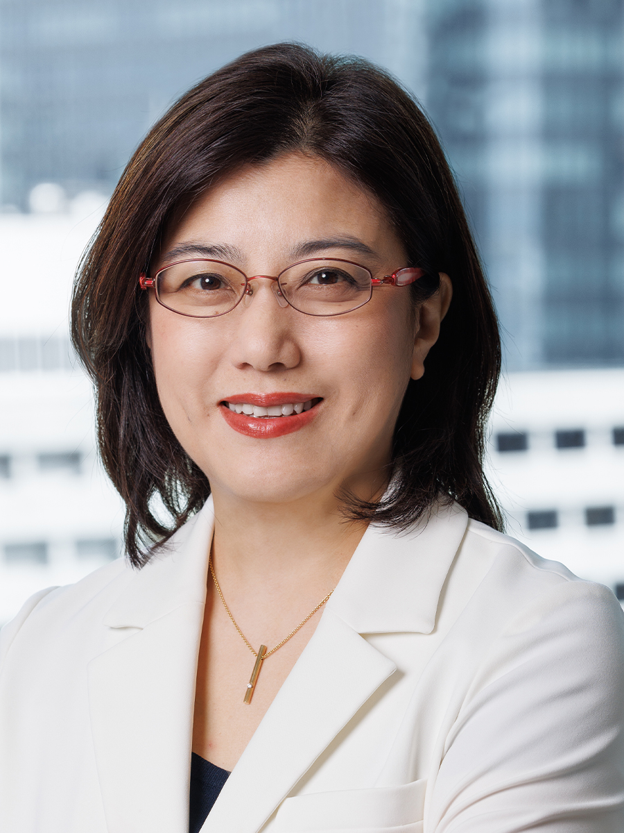 Headshot of Akiko Karaki