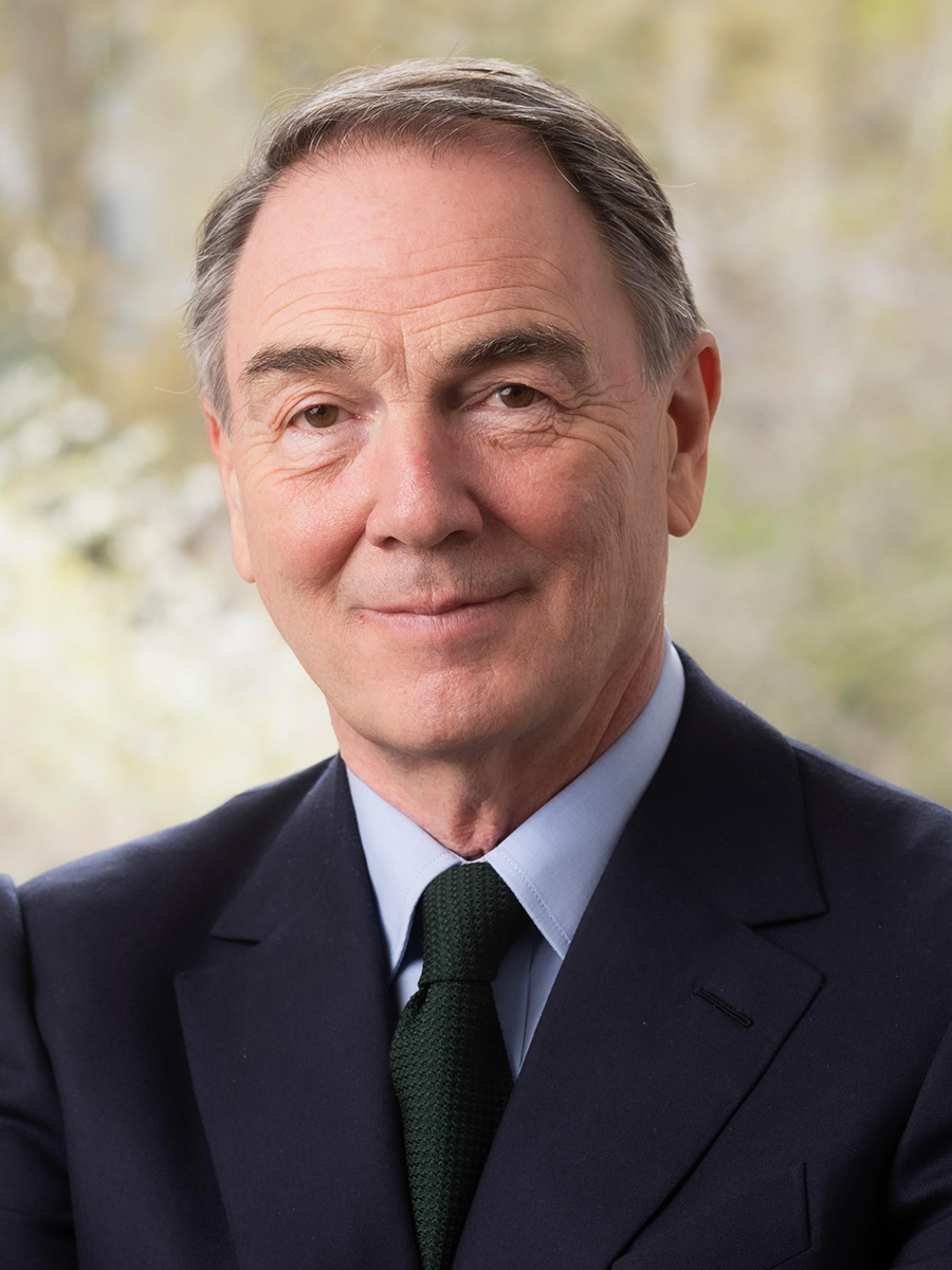 Headshot of Alan Parker