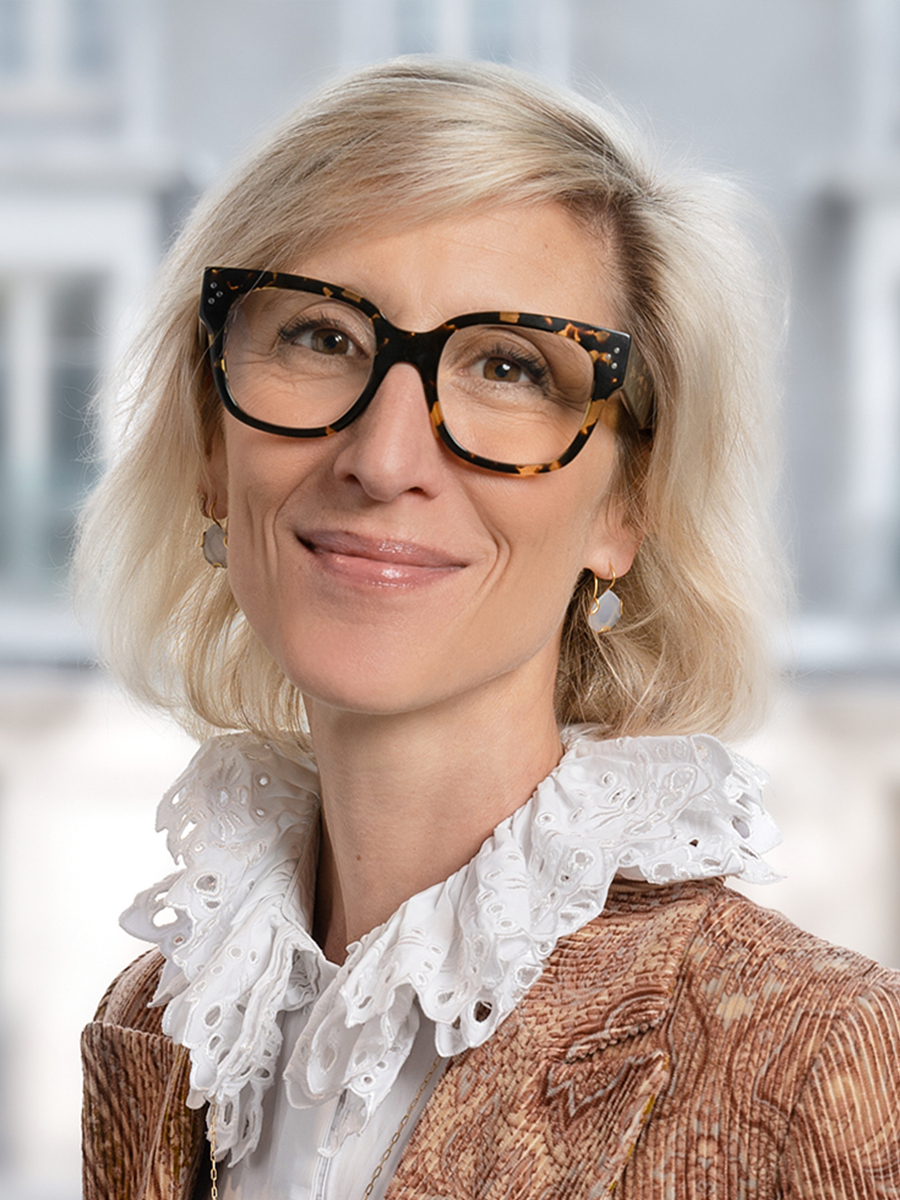 Headshot of Aurelia de Lapeyrouse
