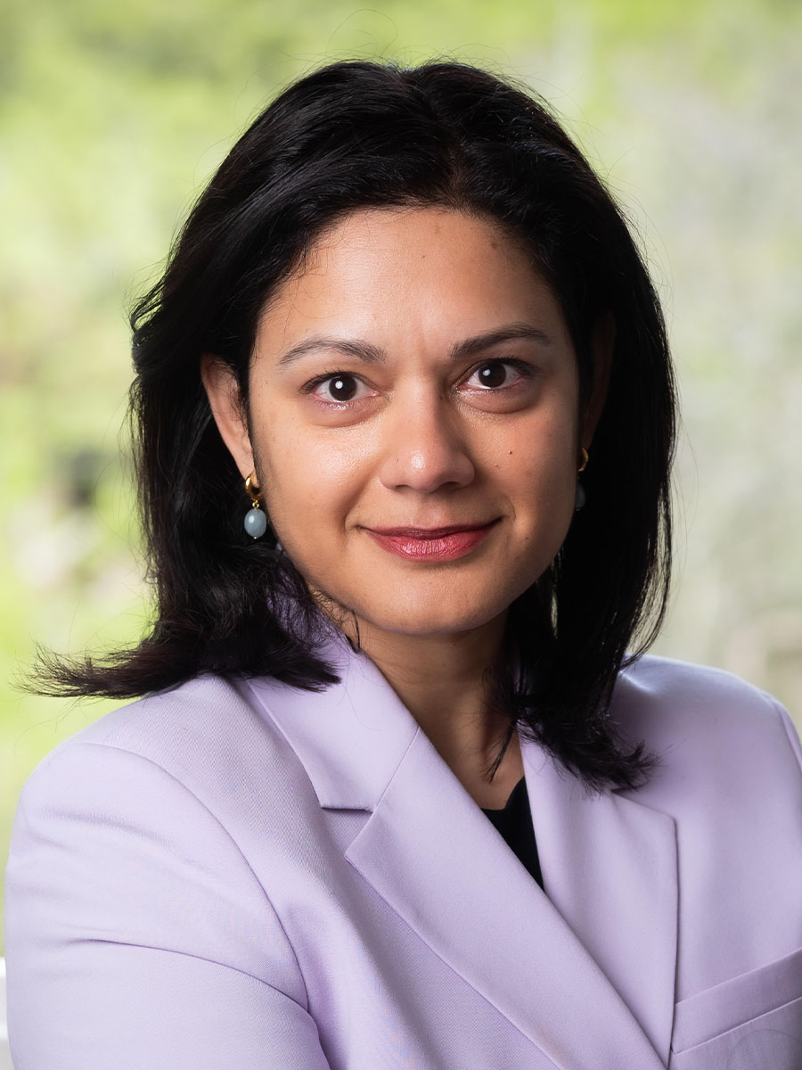 Headshot of Natasha Burroughs