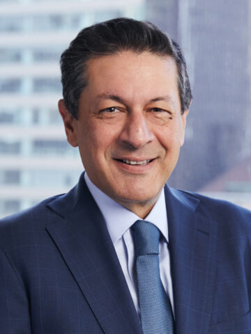 Headshot of Nik Deogun