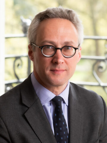Headshot of Stuart Hudson