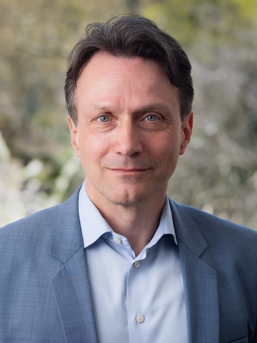 Headshot of Wolfgang Blau