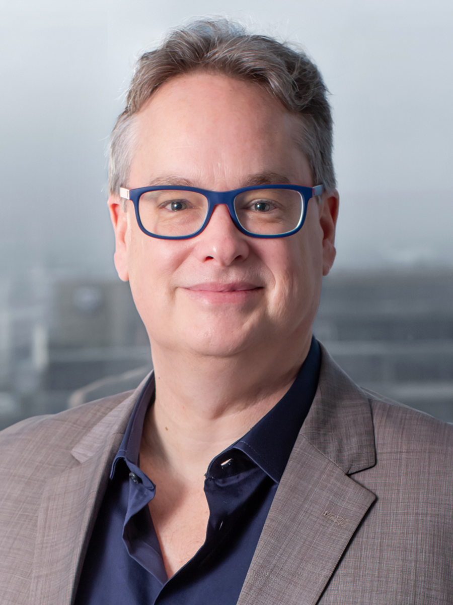 Headshot of Jonathan Cole